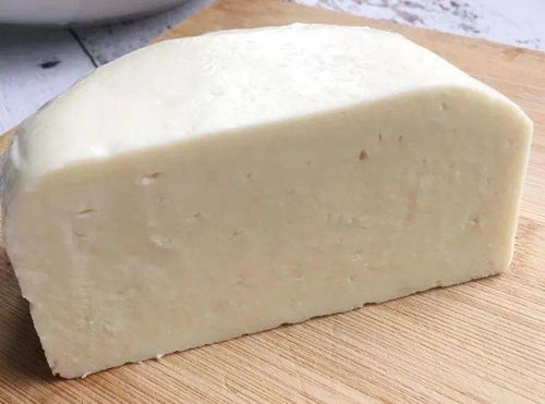 巧辨内蒙古传统奶制品与含乳固态成型制品 乳制品及乳品原料批发指南